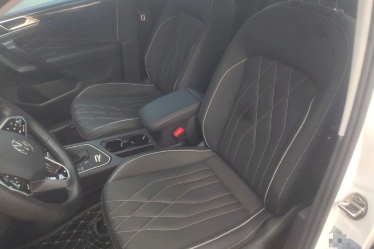 Used Volkswagen Tiguan L 2022 330TSI Automatic Two-Wheel Drive Smart Edition