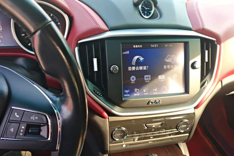 Used Maserati Ghibli 2014 3.0T Standard Edition Audio And AC Panel