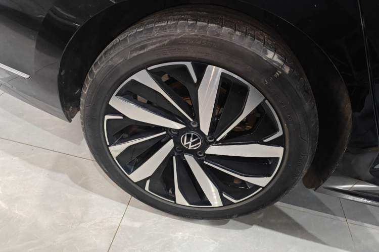 Used Volkswagen Passat 2024 330TSI Elite Edition