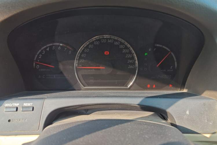 Used Toyota Crown 2005 2.5L Royal Instrument Cluster