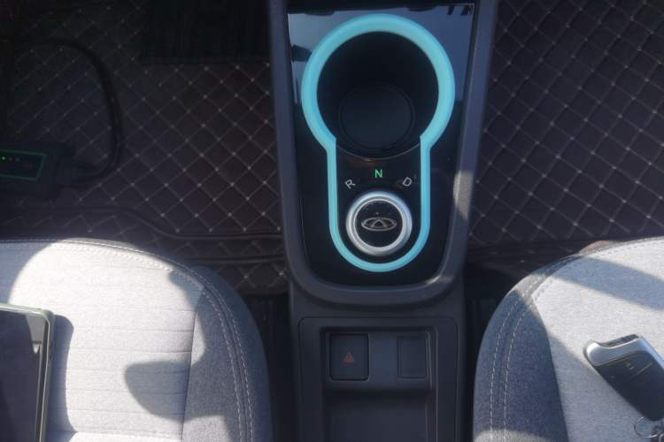 Used Chery Little Ant 2021 200 000-Yuan Ant Fan Edition Energetic Version NMC Lithium Battery 301 km