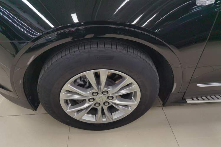 Used Cadillac XT5 2022 2.0T Two-Wheel Drive Luxury Version