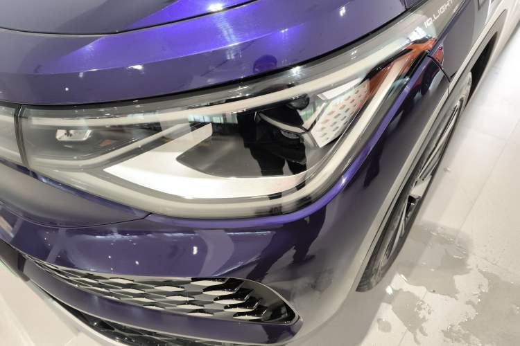 Used Volkswagen ID.6 X 2021 Pro Smart Long-Range Edition Left Front Headlight