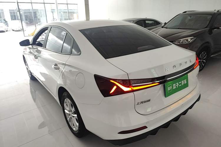 Used Roewe i5 2026 Model 1.5L Manual Comfort Version