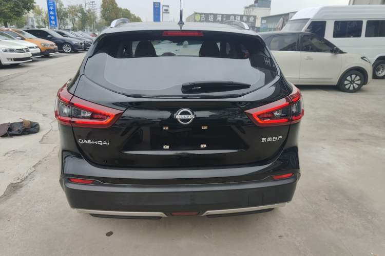 Used Nissan Qashqai 2023 Classic 2.0L CVT XV Comfort Edition
