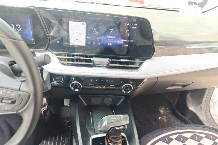 Used Chevrolet Monza 2023 1.5L Dual-Clutch Enjoyment Edition
