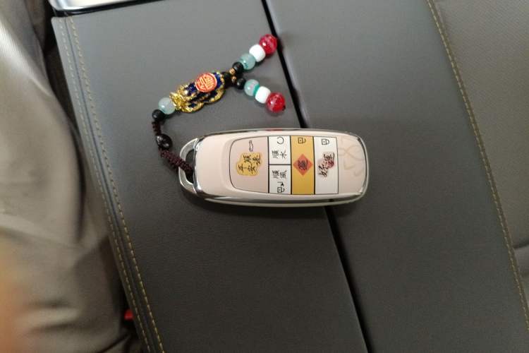 Used AION V 2022 Plus 70 Smart Edition Ternary Lithium Vehicle Key