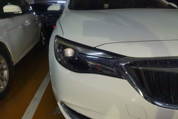 Used Buick Excelle GX 2018 18T Automatic Elite Model
