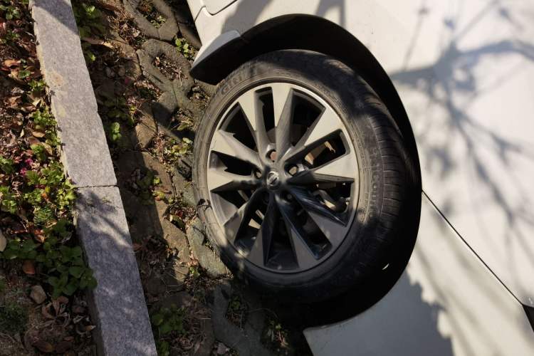 Used Nissan Lannia 2016 1.6L CVT Smart Cool Edition