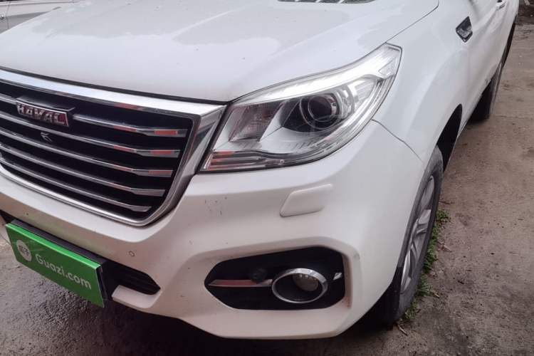 Used Haval H9 2017 2.0T Gasoline 4x4 Luxury 7-Seater
