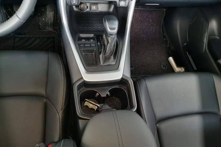 Used Toyota Wildlander 2023 2.0L CVT Two-Wheel Drive Urban Edition
