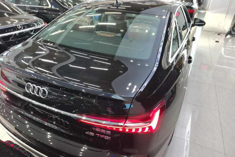 Used Audi A6L 2025 45 TFSI Prestige Dynamic Edition + Ventilated Comfort Package