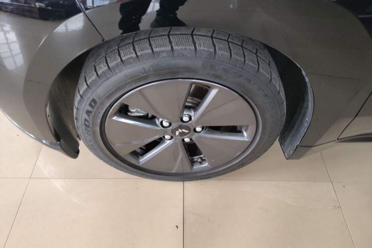 Used Wuling Xingguang 2024 Co-creation Edition 150 Standard Model Exterior 4