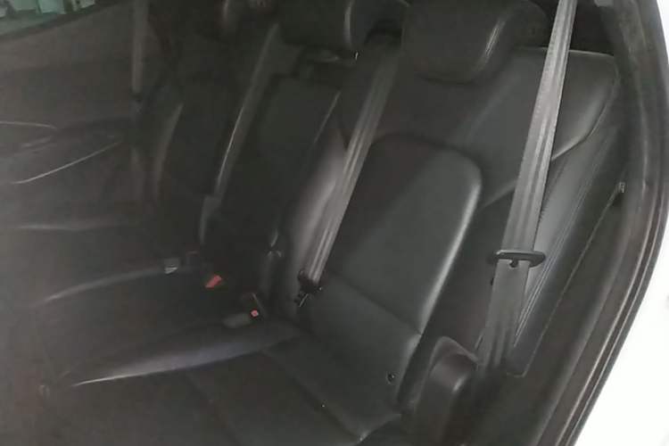 Used Hyundai Santa Fe 2013 2.0T Automatic All-Wheel Drive Top Trim