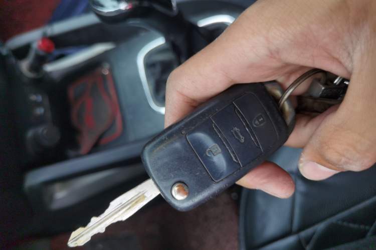 Used CHANGAN CS35 2014 1.6L Manual Luxury Model China V Standard
