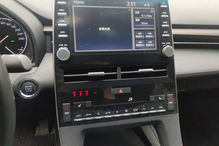 Used Toyota Avalon 2019 2.5L Touring Premium Version China VI Standard Audio And AC Panel