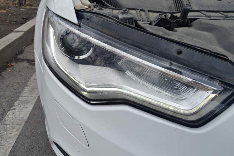 Used Audi A6L 2015 TFSI Millionth Anniversary Intelligent Model Right Front Headlight