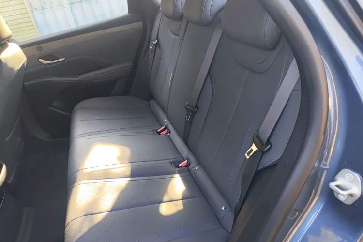 Used BYD Qin PLUS 2025 DM-i Smart Drive 55KM Leading Model
