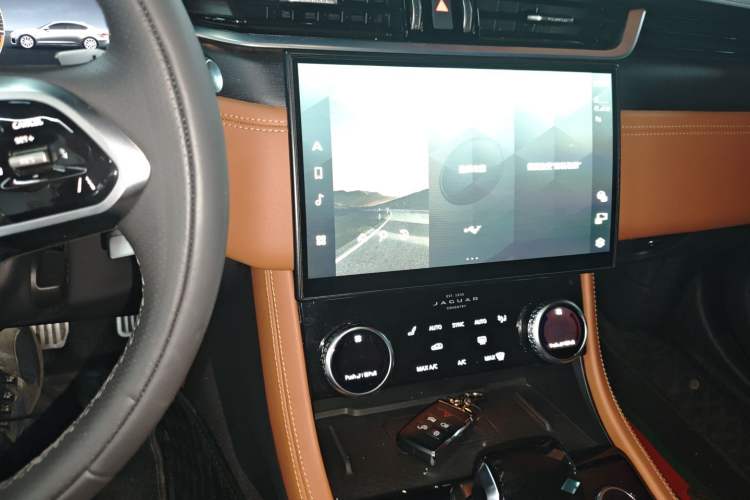 Used Jaguar XFL 2023 XFL 2.0T P250 Two-Wheel-Drive Elite Sport Edition