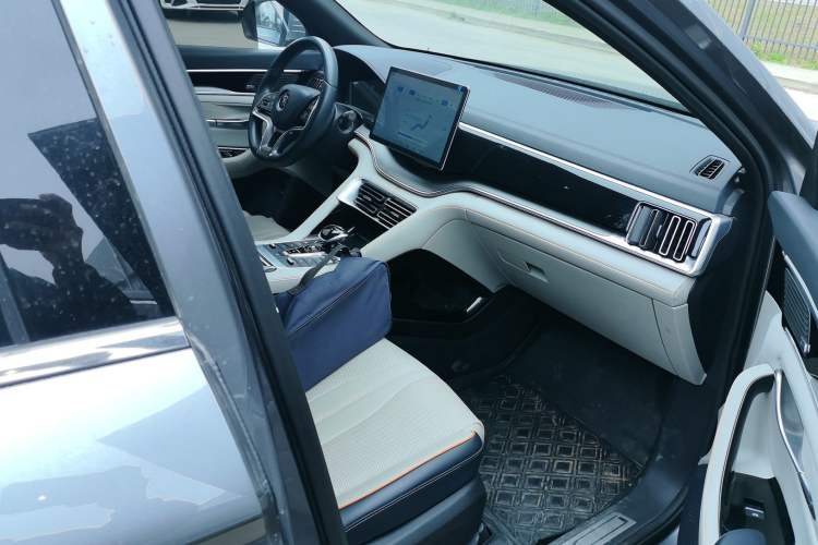 Used BYD Song PLUS New Energy 2021 DM-i 110KM Flagship PLUS Right Front Seat