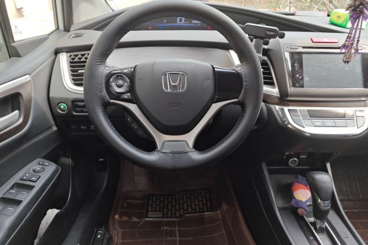 Used Honda Jade 2014 1.8L Automatic Comfort Elite Version 5 Seats