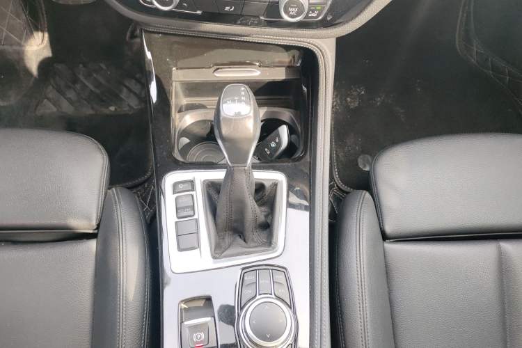 Used BMW 1 Series 2018 118i Design Package Edition
