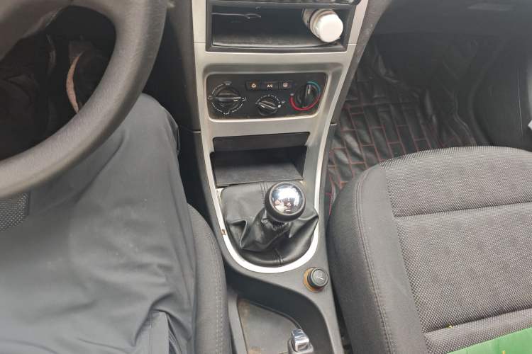 Used Peugeot 307 2010 Hatchback 1.6L Manual Comfort Edition