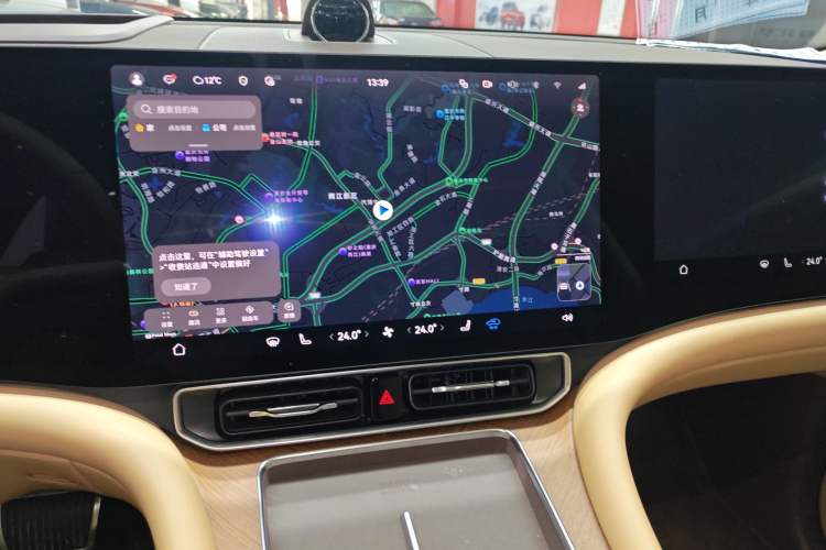 Used Hima AITO M9 2024 Range-Extended Ultra Version 52 kWh 5-Seater Model
