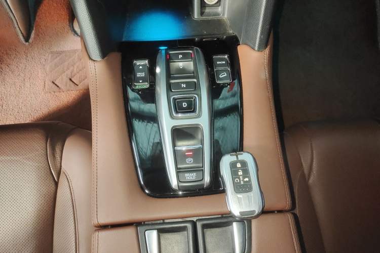 Used Honda UR-V 2020 370TURBO Four-Wheel Drive Prestige Edition