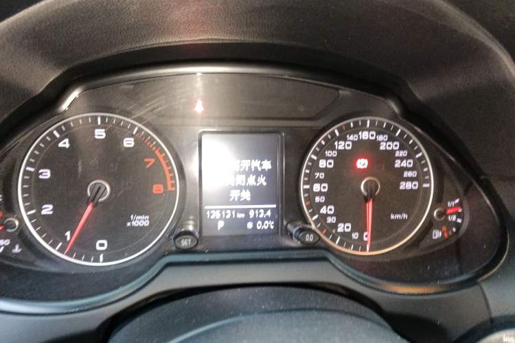 Used Audi Q5 2018 Collector's Edition 40 TFSI Ambition Model
