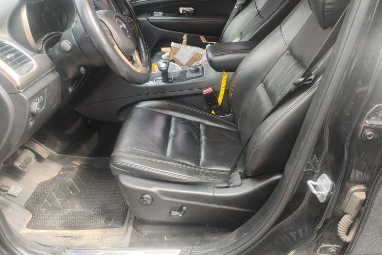 Used Jeep Grand Cherokee 2014 3.0TD Diesel Comfort Navigation Version Left Front Seat