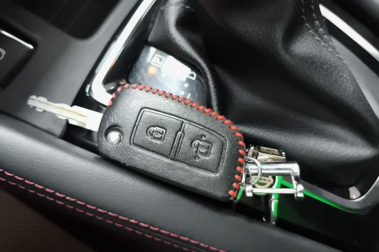 Used Nissan Qashqai 2019 2.0L CVT Smart Enjoyment Version