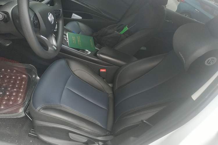 Used Buick Velite 6 2023 Revised Version 430 km Range – Commuter Edition Left Front Seat