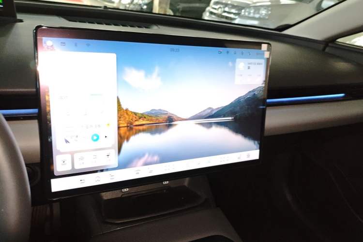 Used Toyota bZ5 2025 Model 550 PRO Smart Driving Edition Audio And AC Panel