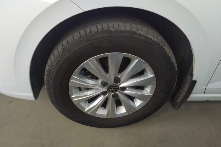 Used Volkswagen Lavida 2023 New Rui 1.5L Automatic New Yi Edition Left Front Wheel Hub