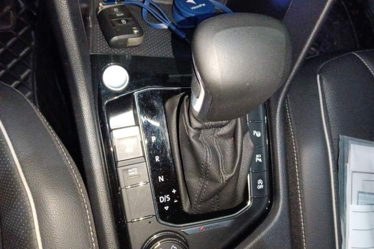 Used Volkswagen Tiguan L 2024 380TSI Automatic All-Wheel Drive R-Line Enhanced 7-Seater