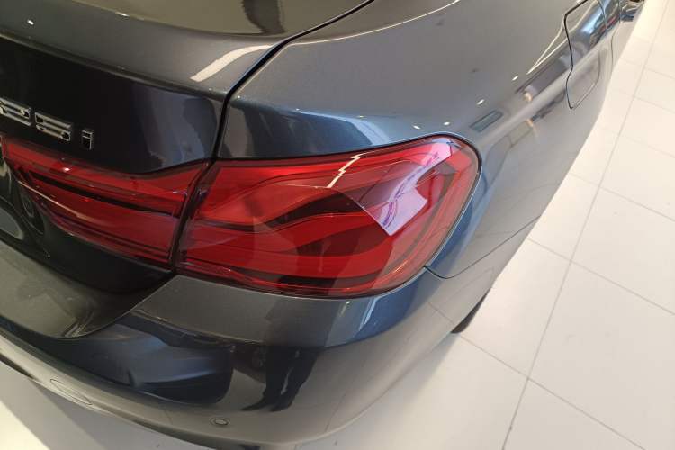 Used BMW 4 Series 2017 425i Gran Coupe Leading Model with M Sport Package