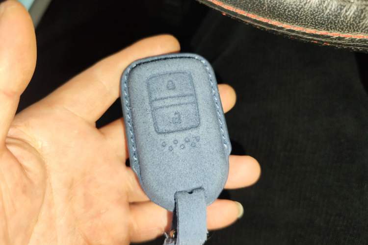 Used Honda Jade 2014 1.8L Automatic Comfort Elite Version 5 Seats
