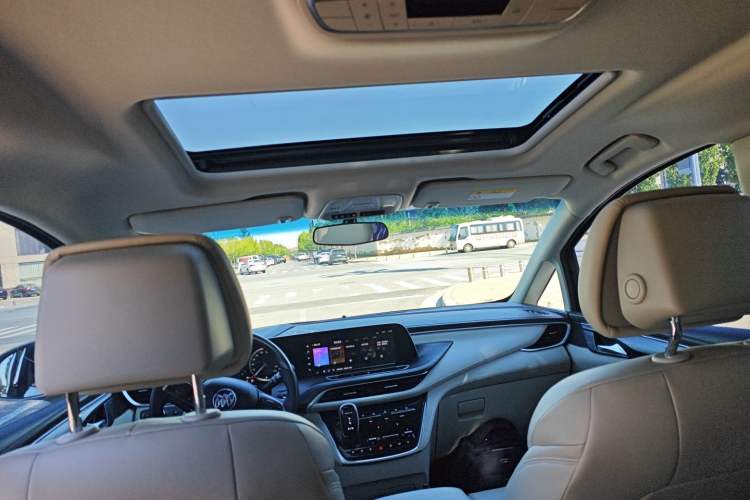 Used Buick GL8 2022 ES Landtrek 653T Comfort Edition
