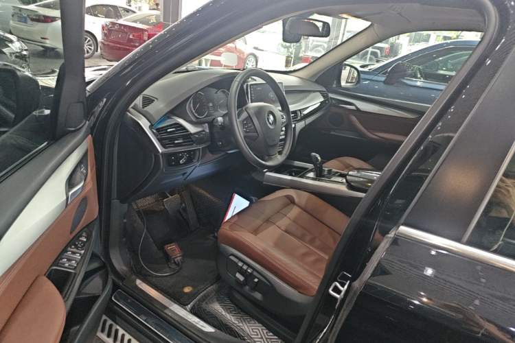 Used BMW X5 2017 xDrive35i Middle East