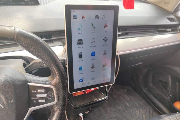 Used NETA V 2021 Standard Range Entertainment Edition Audio And AC Panel