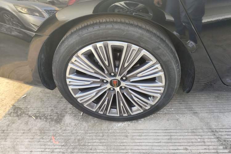 Used Hongqi H5 2022 Classic Model 1.8T Automatic Smart Connect Flagship Edition