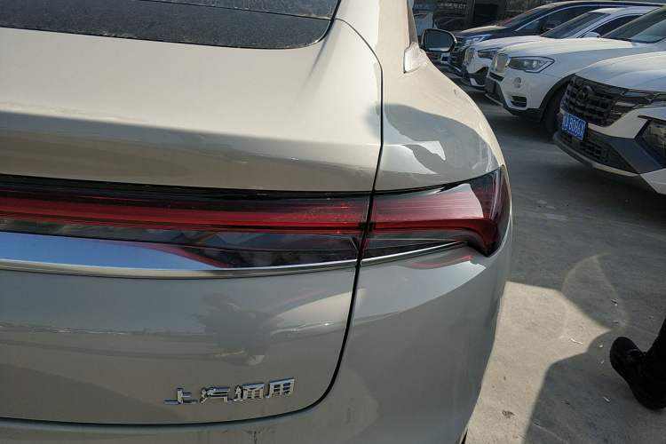 Used Buick L7 2025 Model Luxury Leisure Smart Driving Edition
