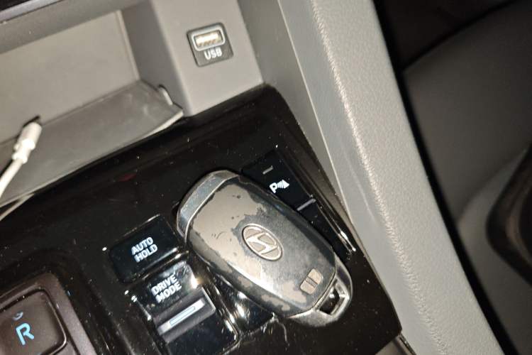 Used Hyundai Sonata 2022 380TGDi Automatic 20th Anniversary Edition Vehicle Key