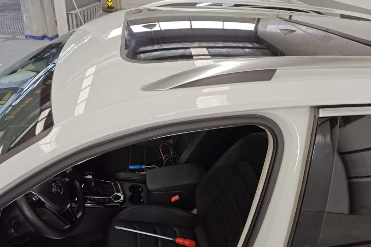 Used Volkswagen Tayron 2019 330TSI Two-Wheel Drive Luxury Model China VI Standard
