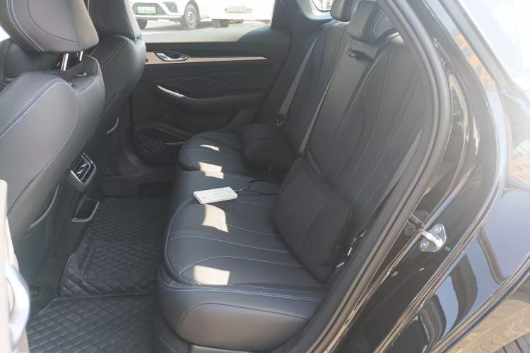 Used Geely Auto Preface 2026 Model Oriental Yao 1.5TD Kunlun Edition