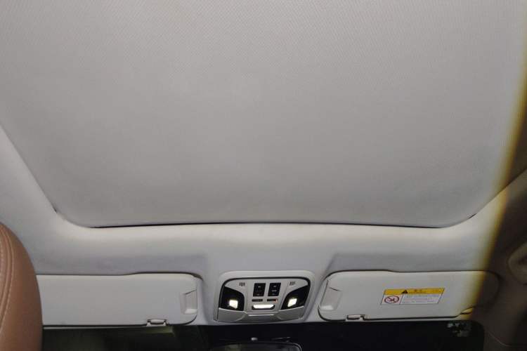 Used Haval H7 2019 2.0T Smart Enjoyment Version China VI Standard
