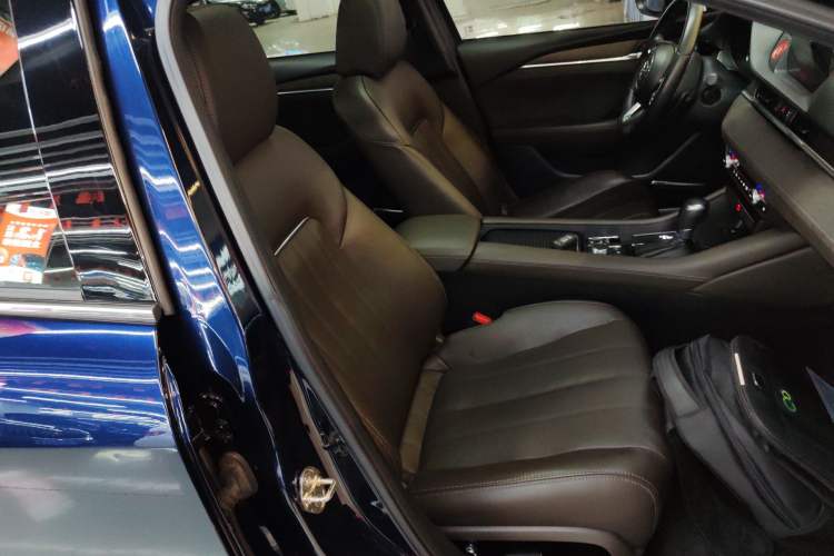 Used Mazda Atenza 2020 2.5L Sky Blue Prestige Edition Right Front Seat