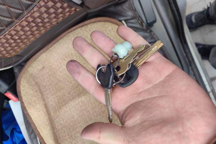 Used Wuling Zhiguang 2015 1.2L Practical LS-I Model