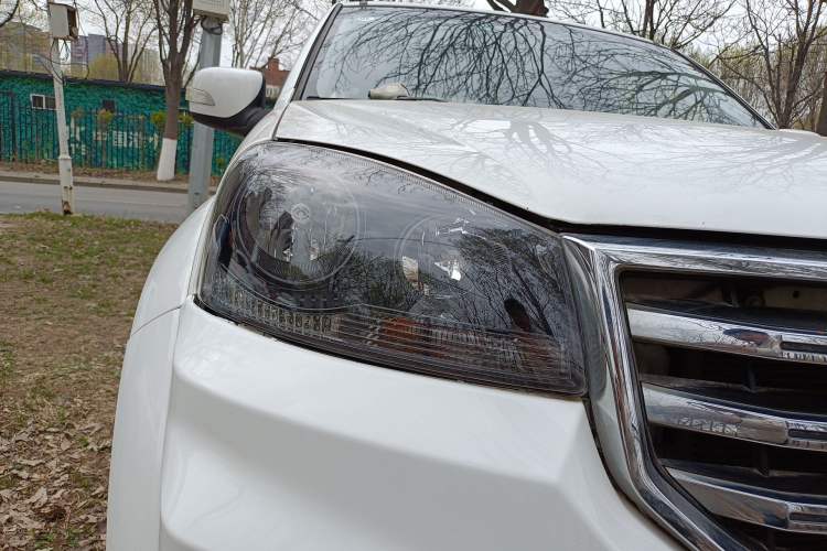 Used Great Wall Wingle 5 2020 2.4L Gasoline Two-Wheel Drive Value Edition Big Double Cab China VI Standard 4K22D4M Right Front Headlight